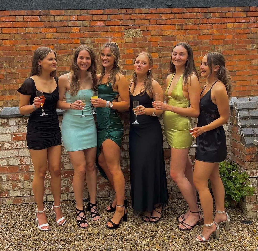 Which of these uni girls do you want?[6]