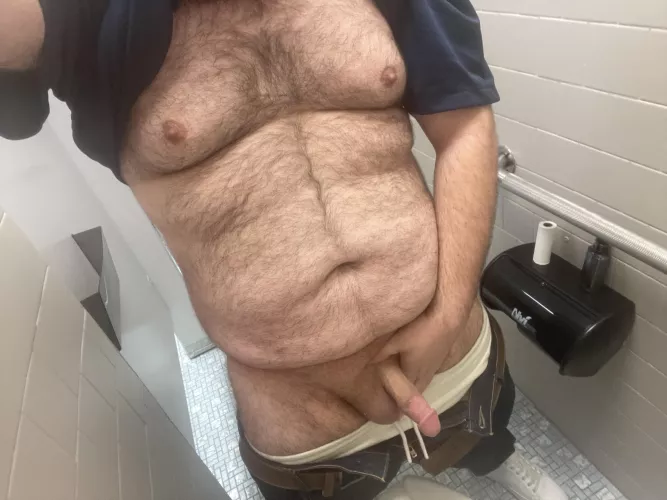 Who has some tight holes I can use?