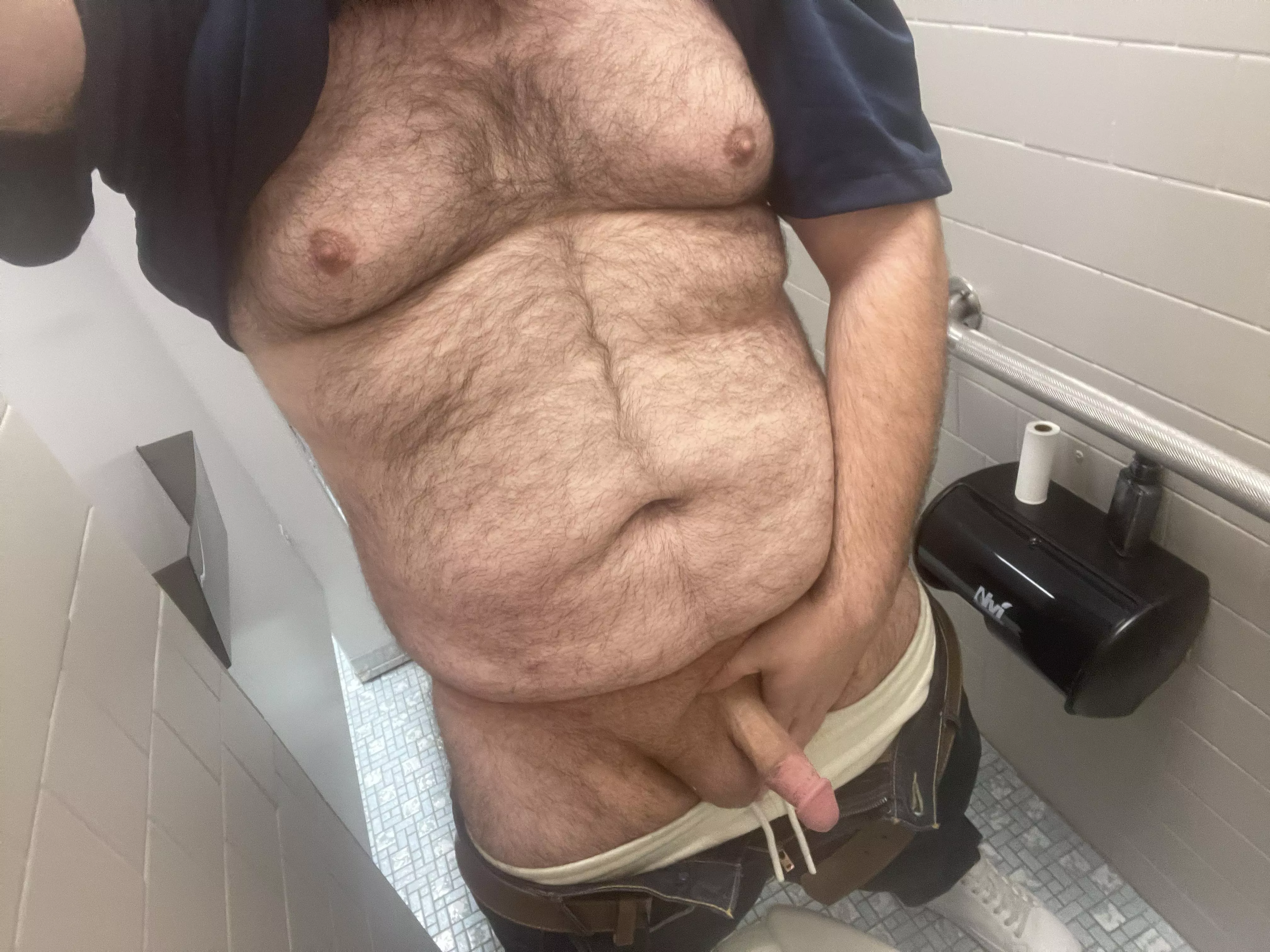 Who has some tight holes I can use?