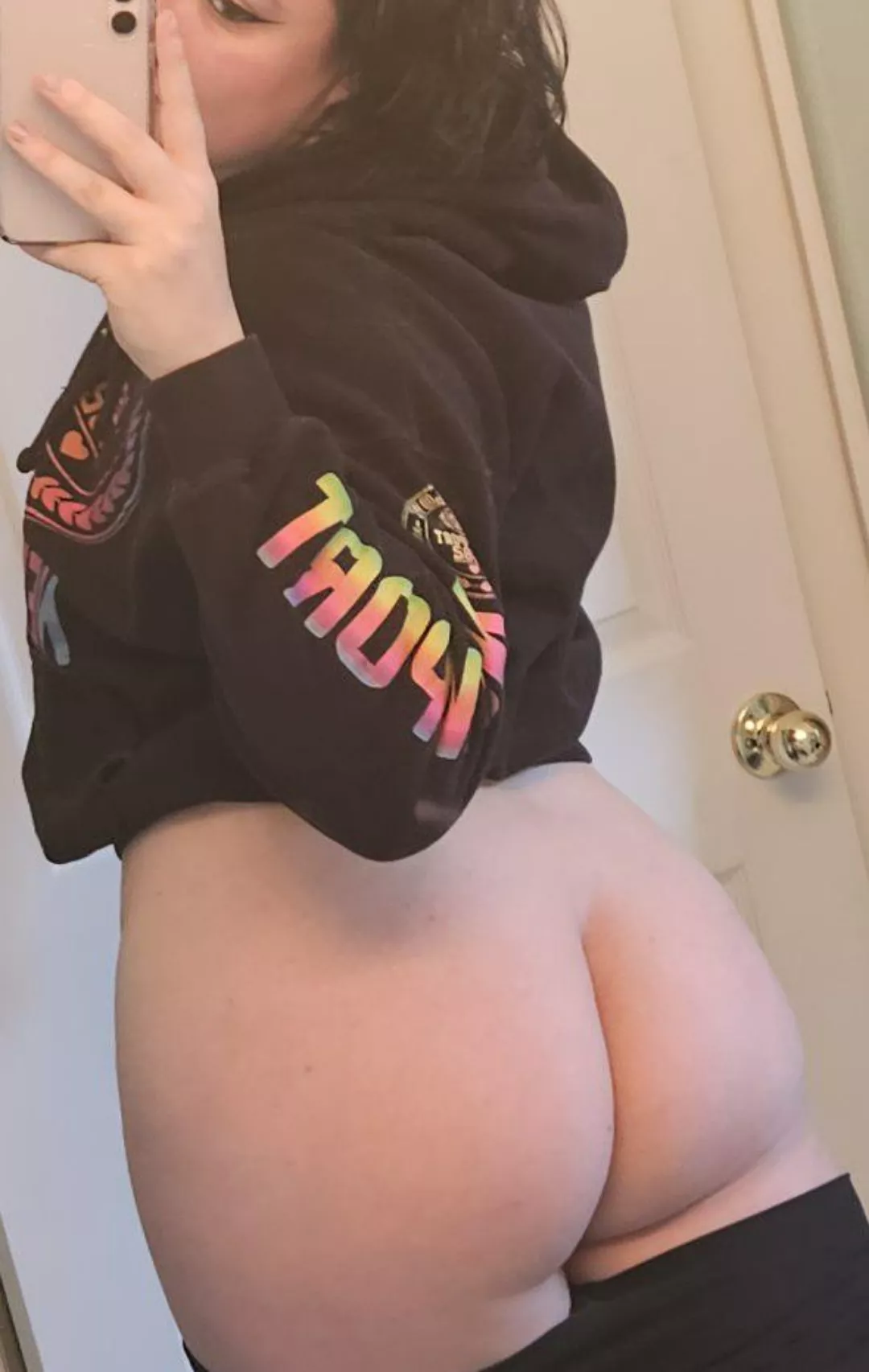 Who likes their ass on the thick side? 