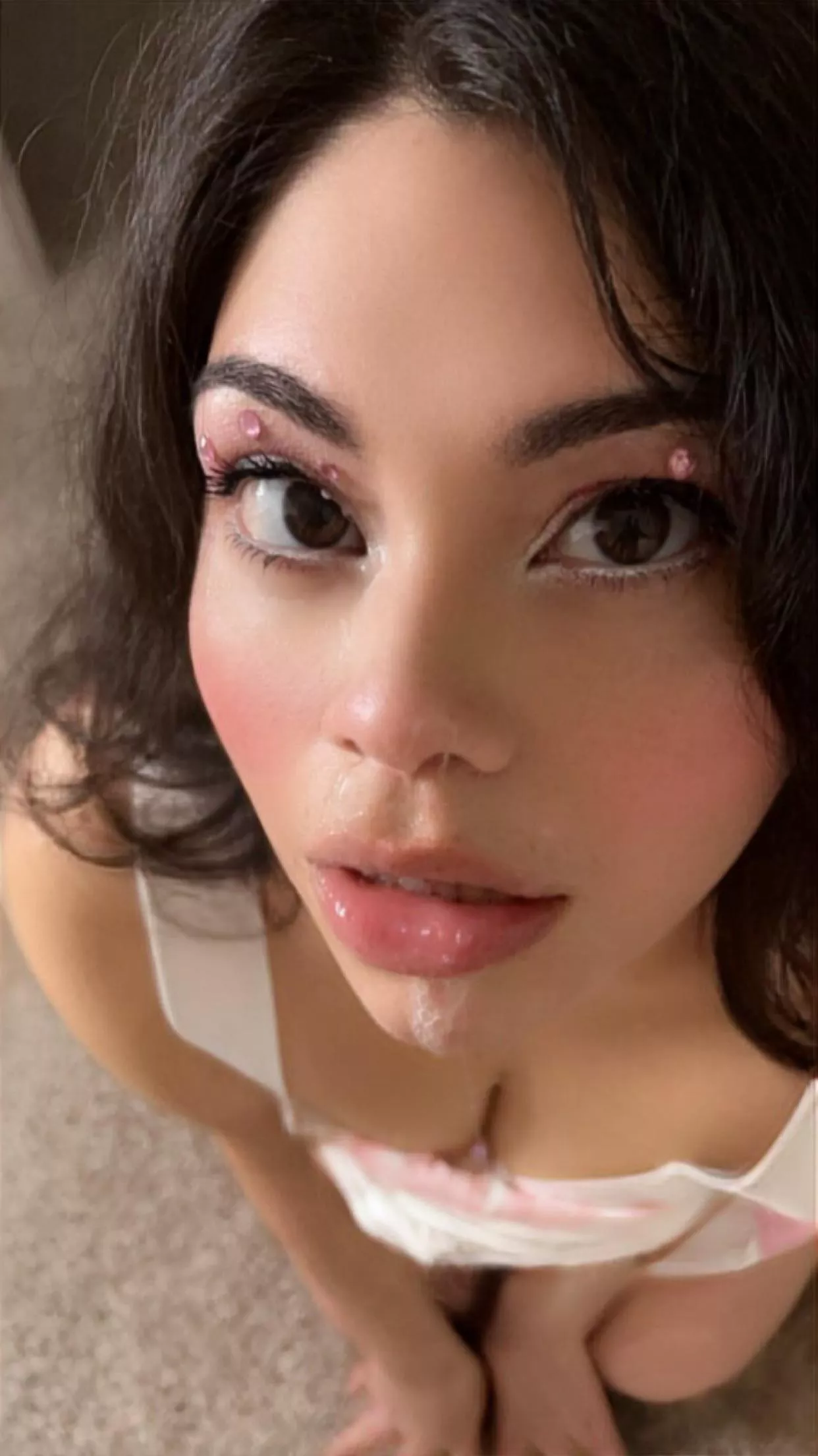 Would you cum on my face? 