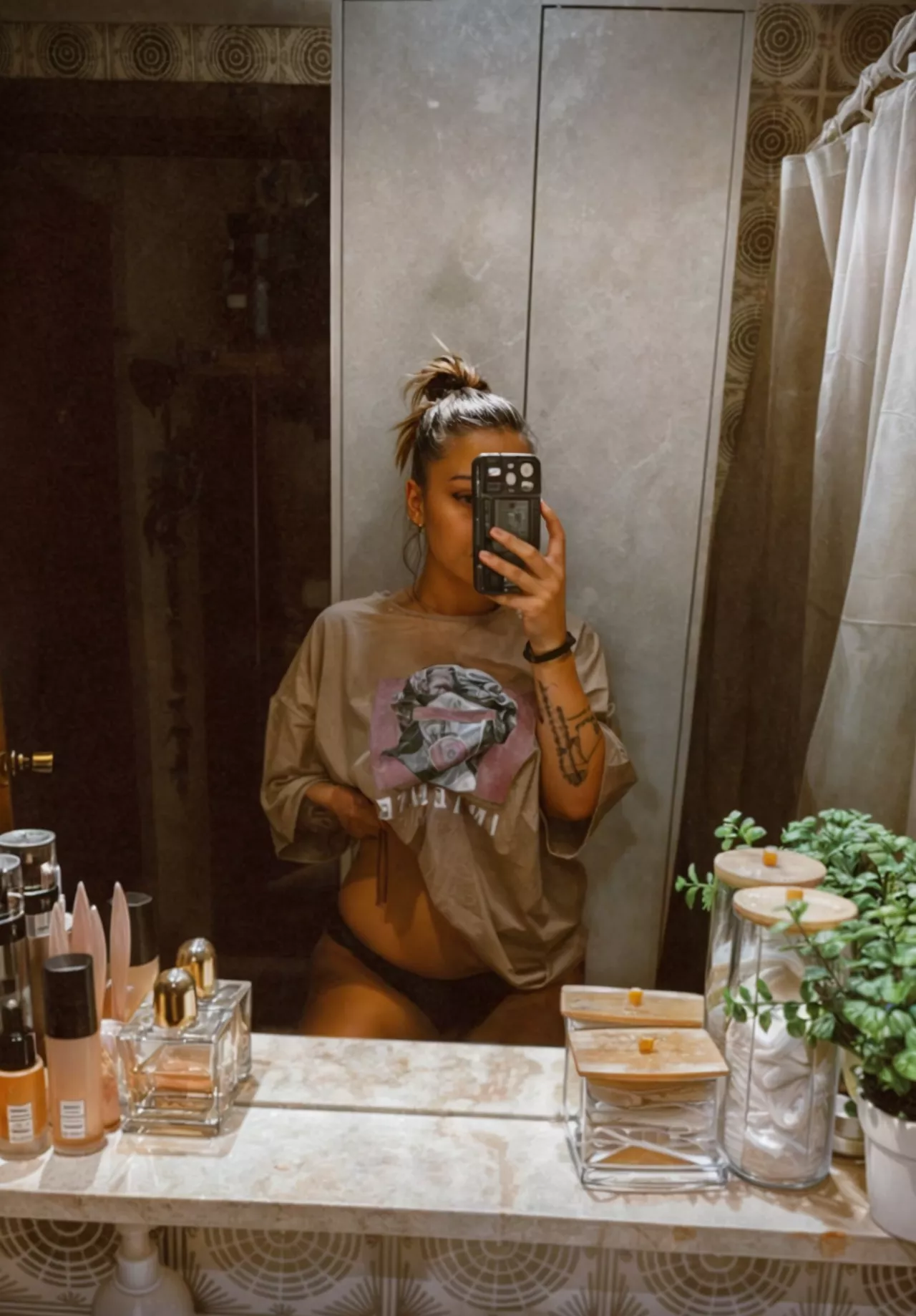 you want to see me without a shirt?