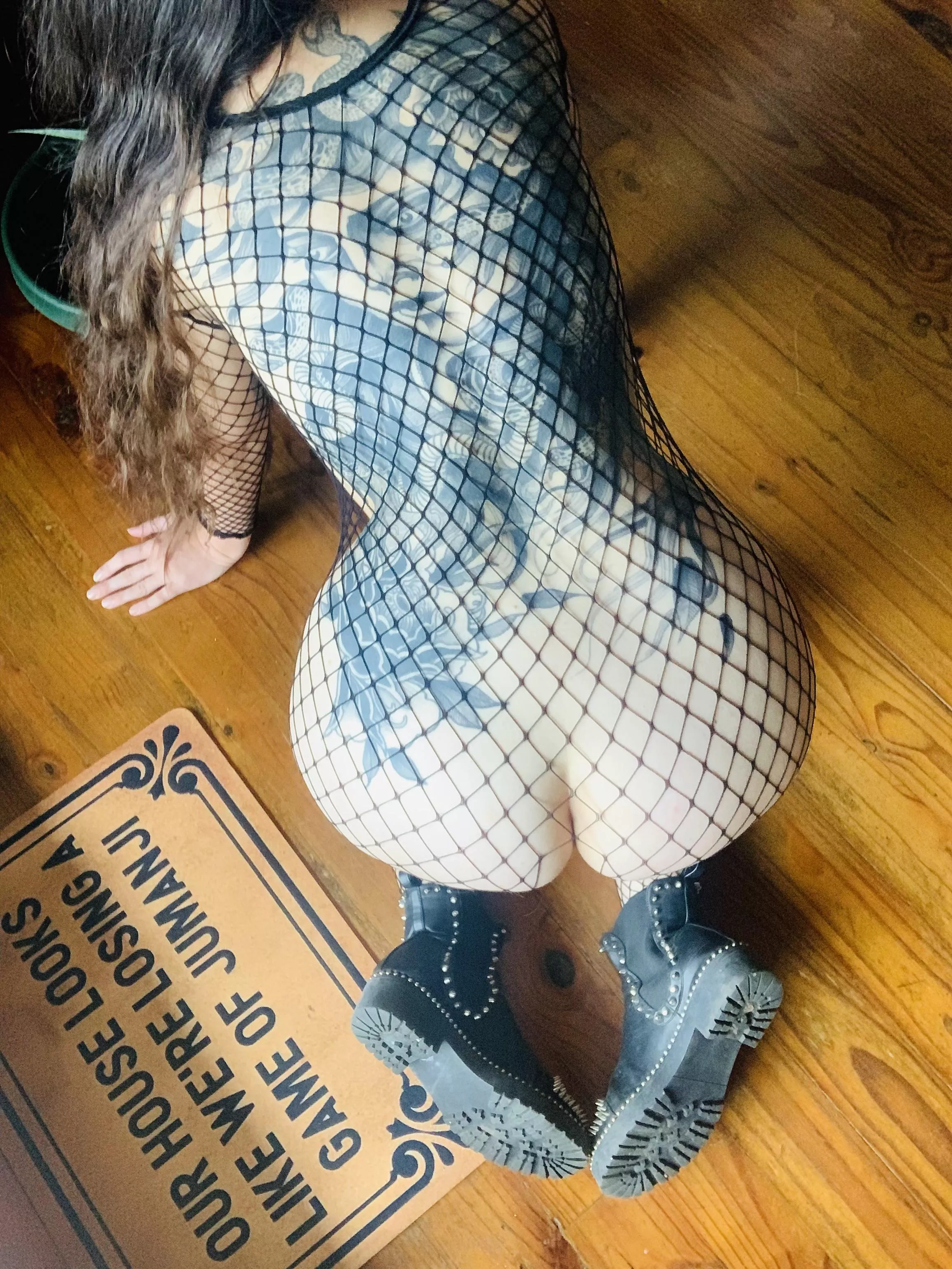 Your goth girl catch of the day 🖤