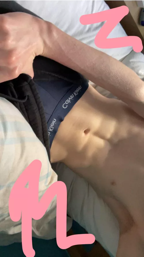 18, dm if around my age