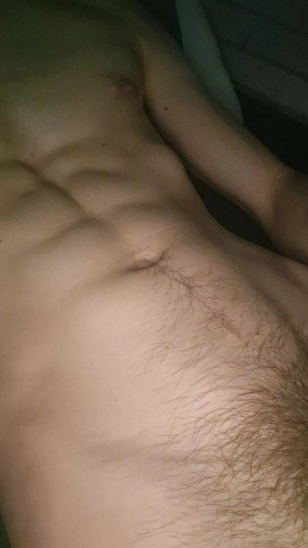 18muk looking for skinny slaves that like to be told what to do add braderzzz279 
