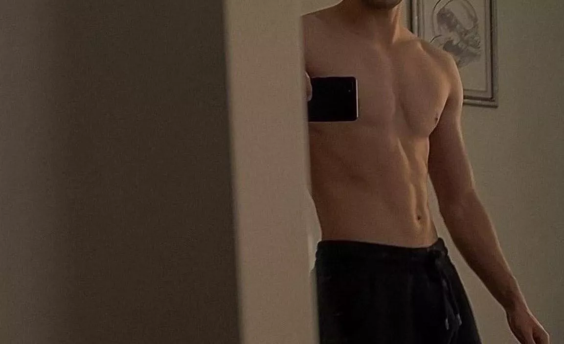 24 M CURIOUS FIT BWC. Show face and send asl first if you add. Snap me one1700