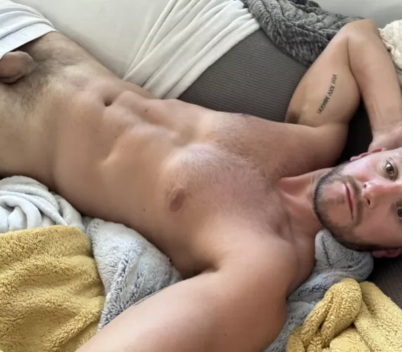 37…kinky daddy of 2. Wifey doesn’t appreciate what she’s got 