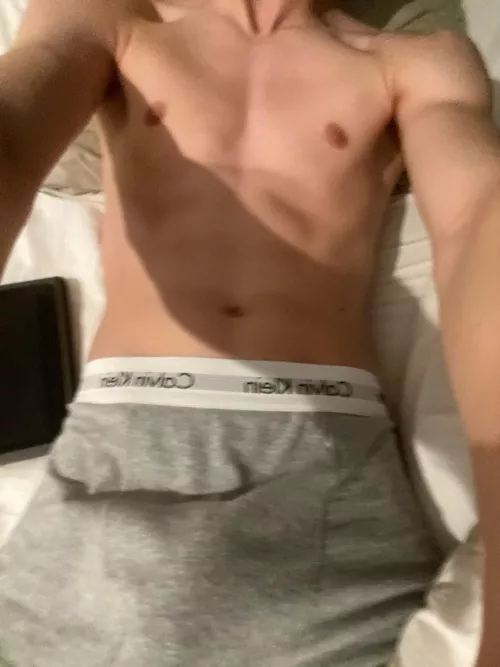 Add me on snap xxxdegeileman only hung and muceled bro ‘s