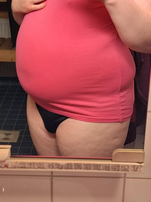 Aren't I little chubby? [22M]