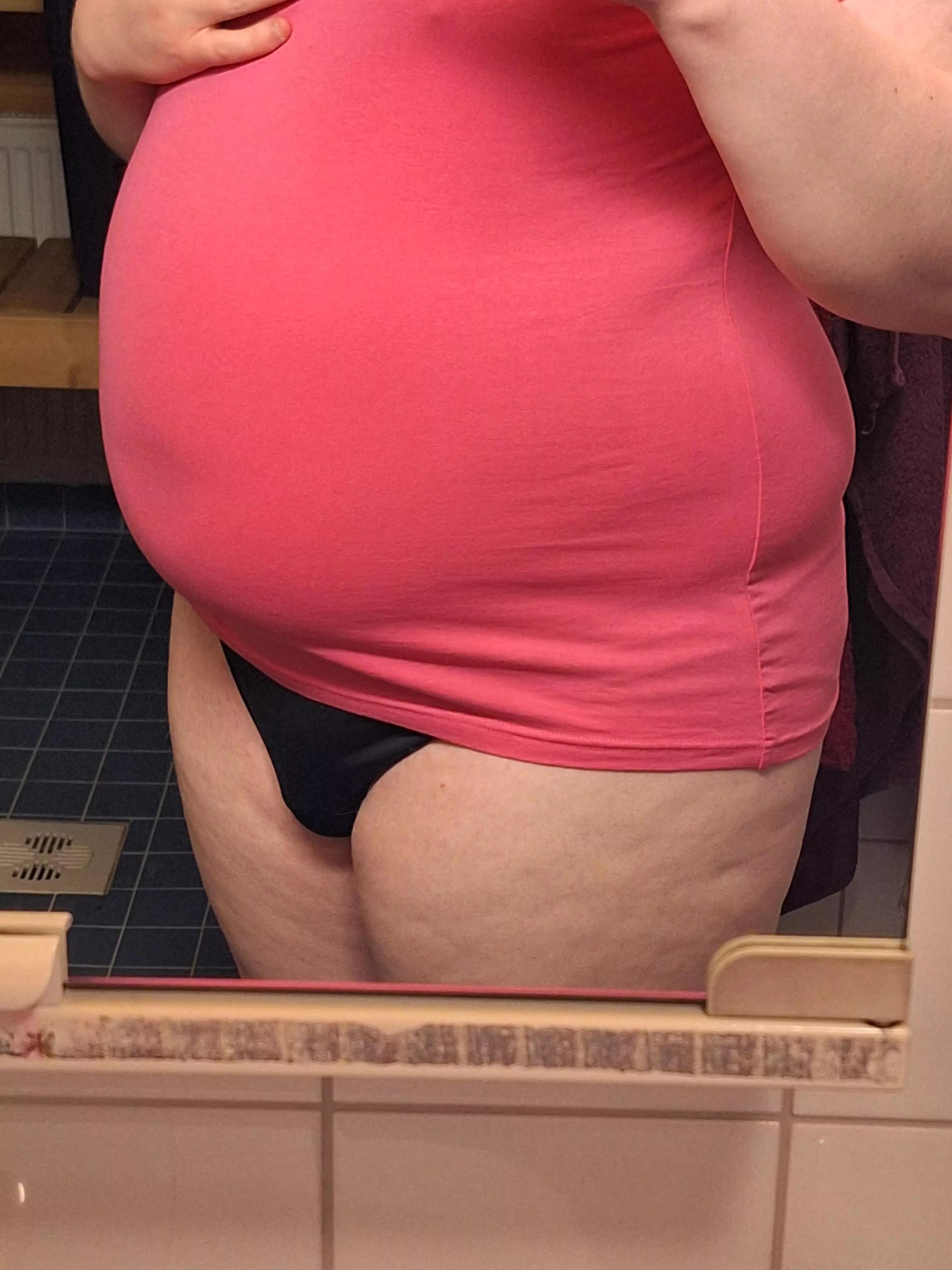 Aren't I little chubby? [22M]