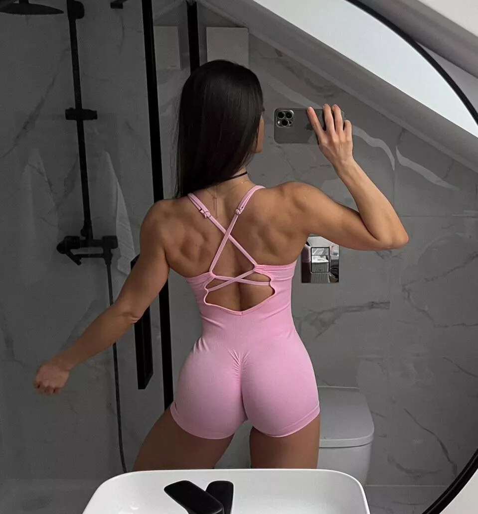 fit gym girl @linaspysique