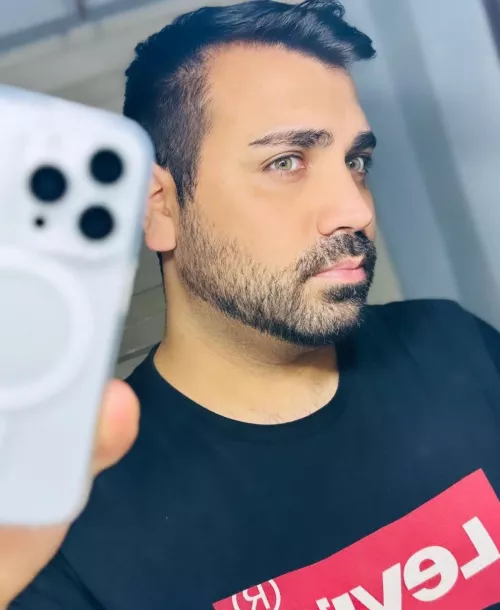 Hi! Is anyone up for Chat?
