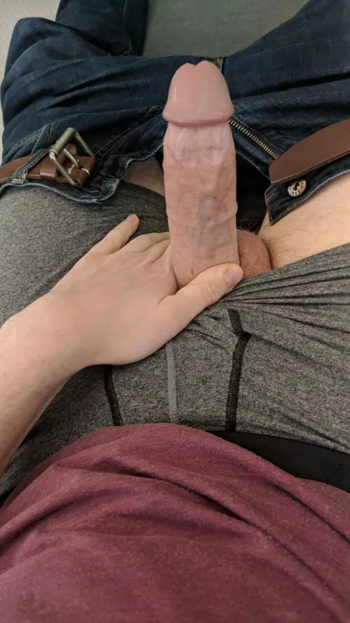 Home alone and need to jerk with someone (35) jeff_ob22