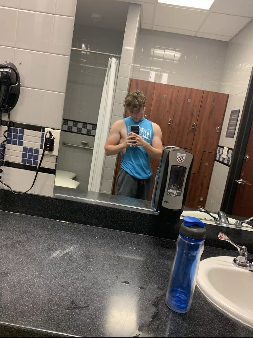 Hot masc guys dm for snap