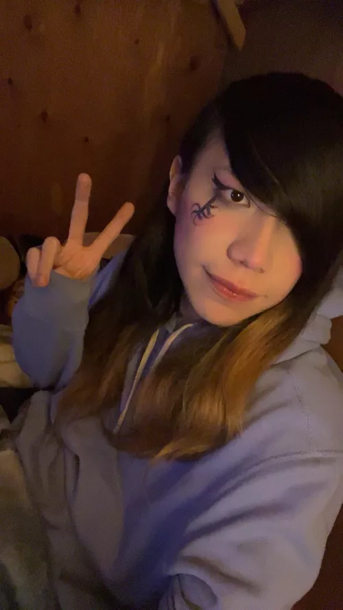 i hate making titles cuz i never know what to write 😭