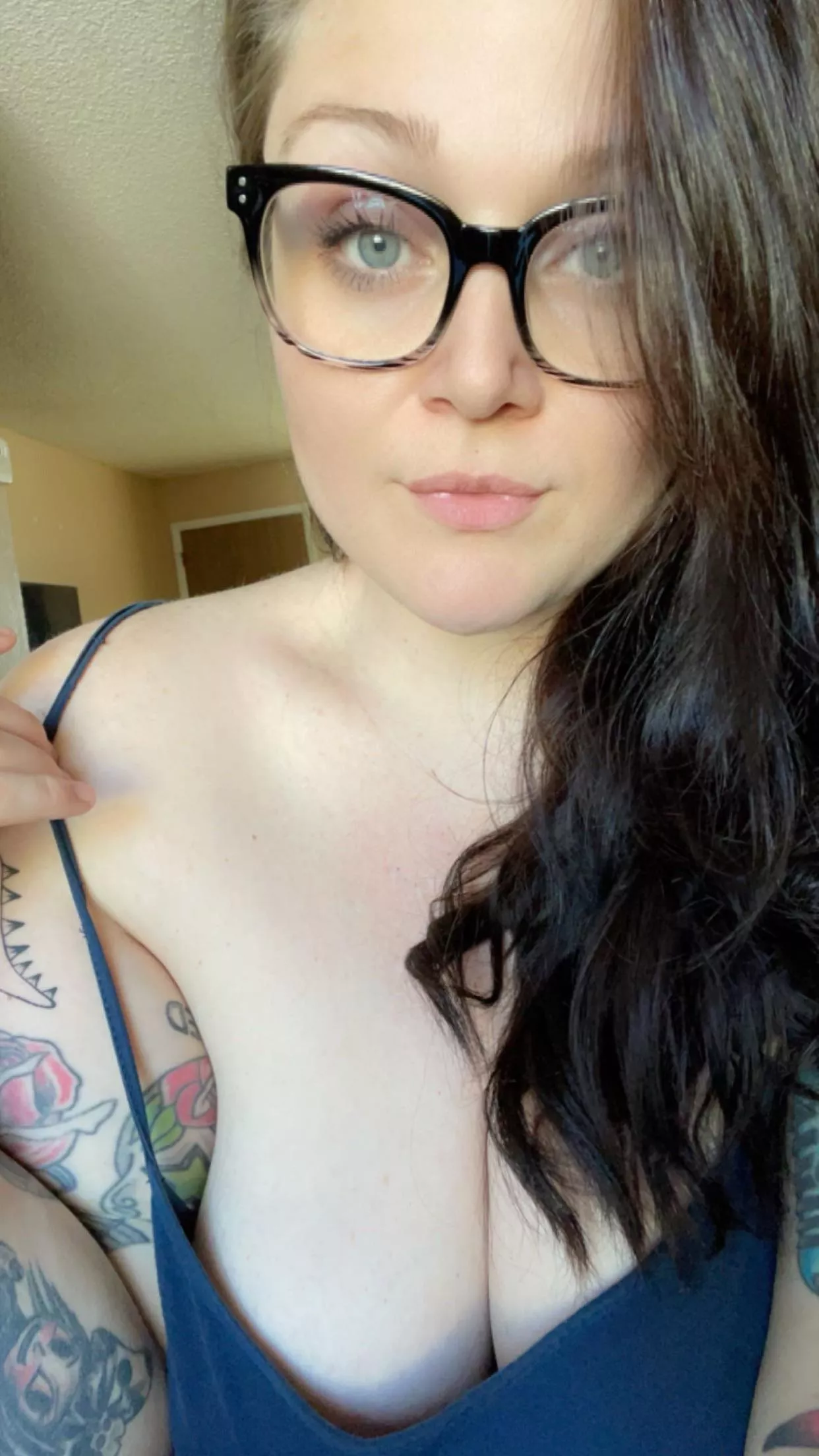 I like when you stare