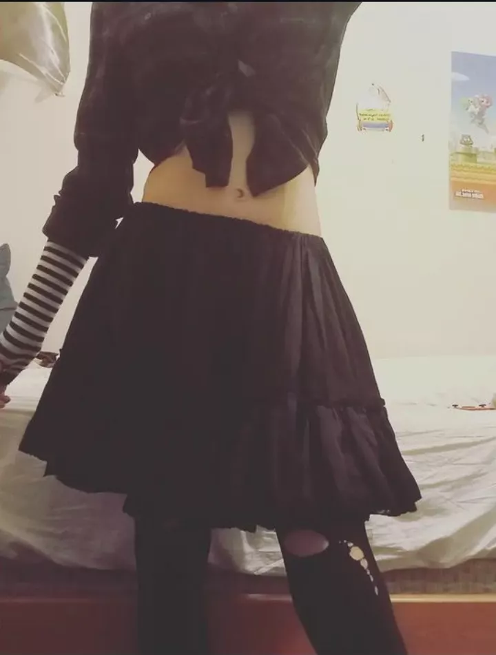 I think this outfit looks cute