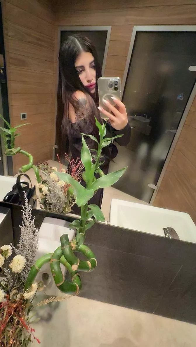 I used to hide my body Perfect wife for u daddy