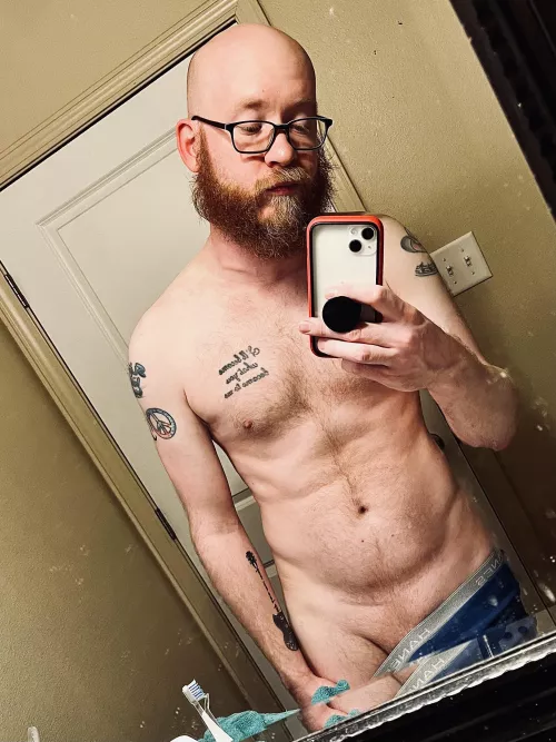 I wish you’d get on your knees for me. 🥺