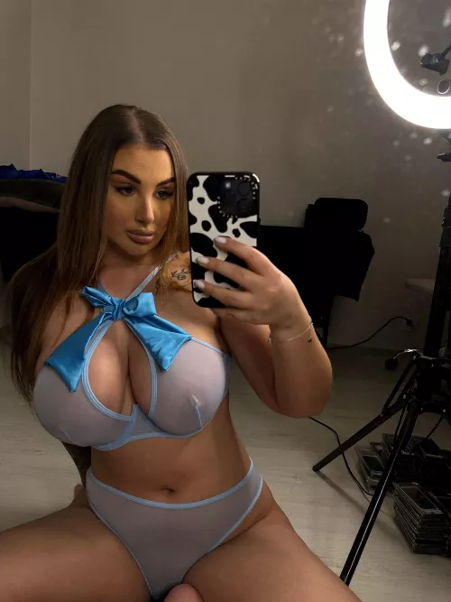 Jag skickar en bild 😼 gratis om den kommer till 2000 ⬆️