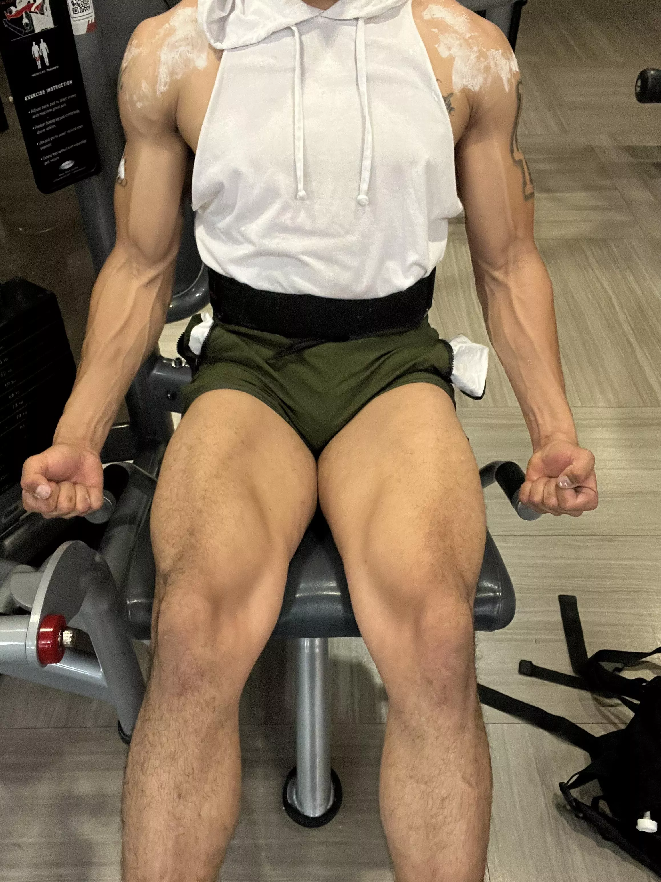 Let me grip your thighs 