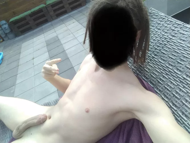 Love sunbathing naked