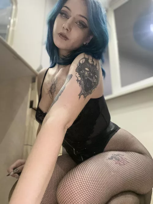 My shiny latex craves your touch