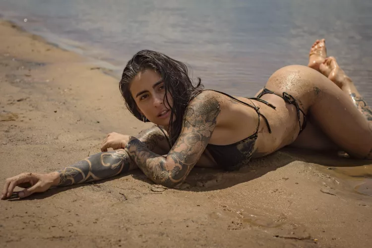 One of my favorite photos. I feel like a model haha