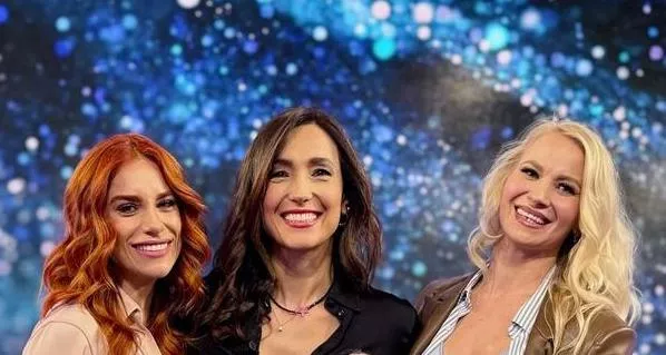 Redhead, brunette or blonde?