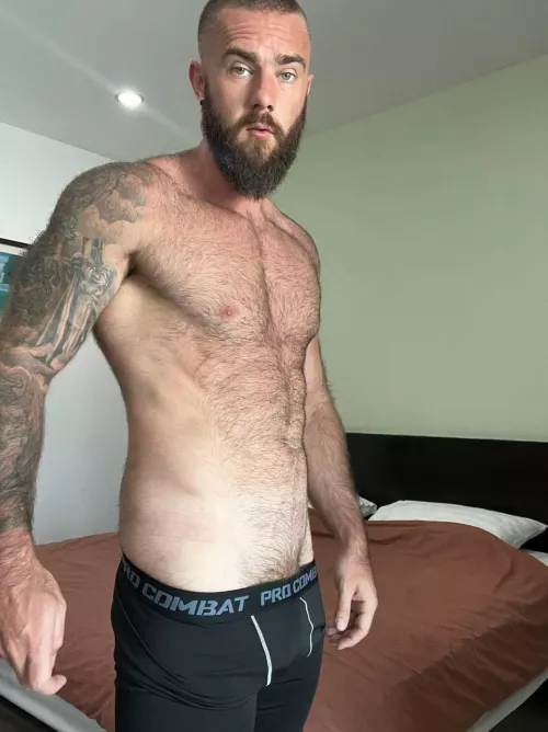 Should I grow my hair out or does it scare dude?