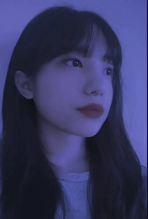 Trying out my feminine look when parents aren't home 😁.