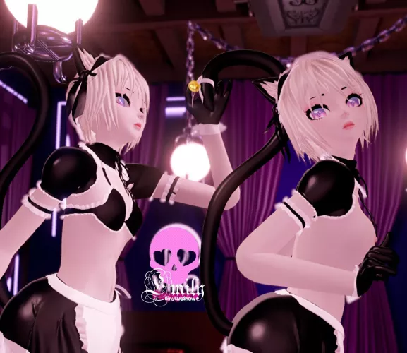 Twice as much sex, twice as much pleasure https://chaturbate.com/emyliveshow