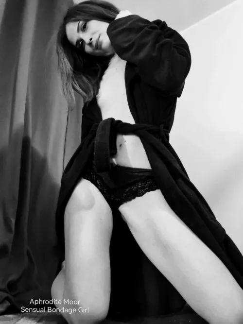 Wanna see me Naked, Tied and Gagged? 