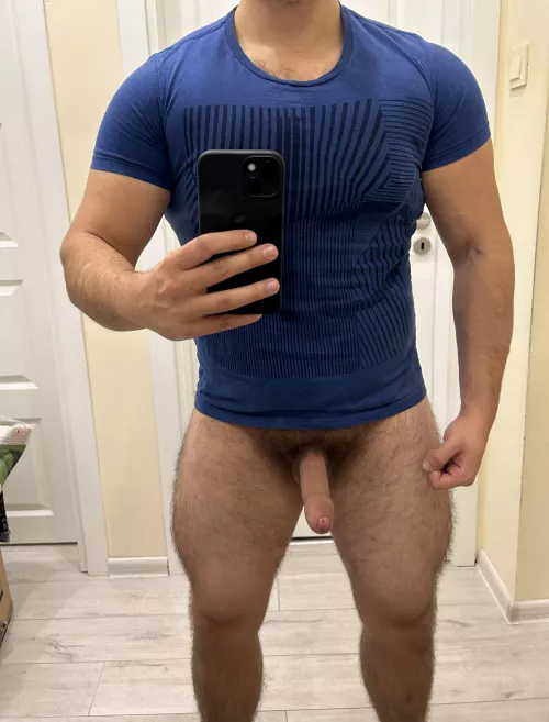 Wanna wrestle 😏? [20]