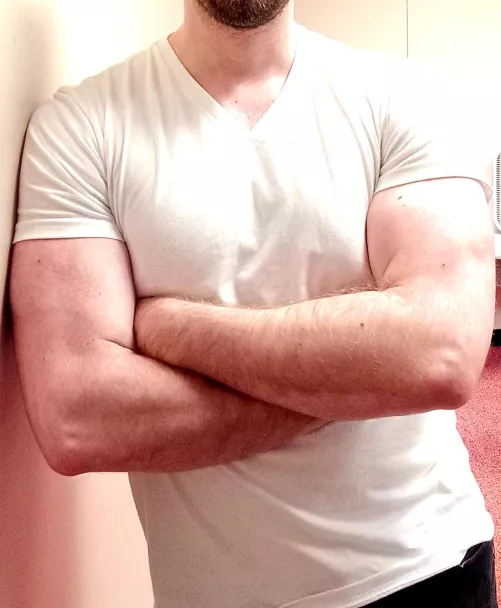 Who needs a big warm hug this February afternoon? 