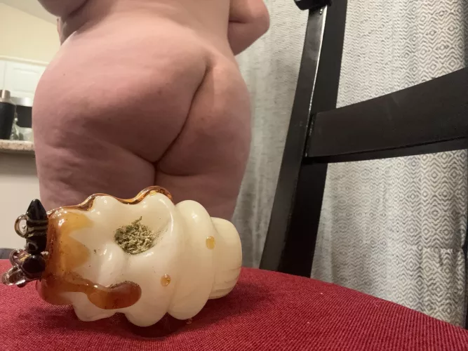 Who wants to party with my booty and bees? (F)