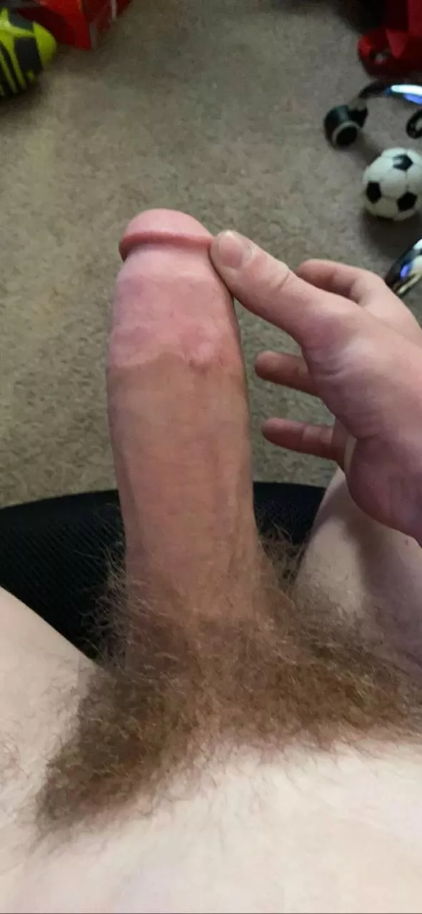 Whos gonna take this dick 🥵🫦