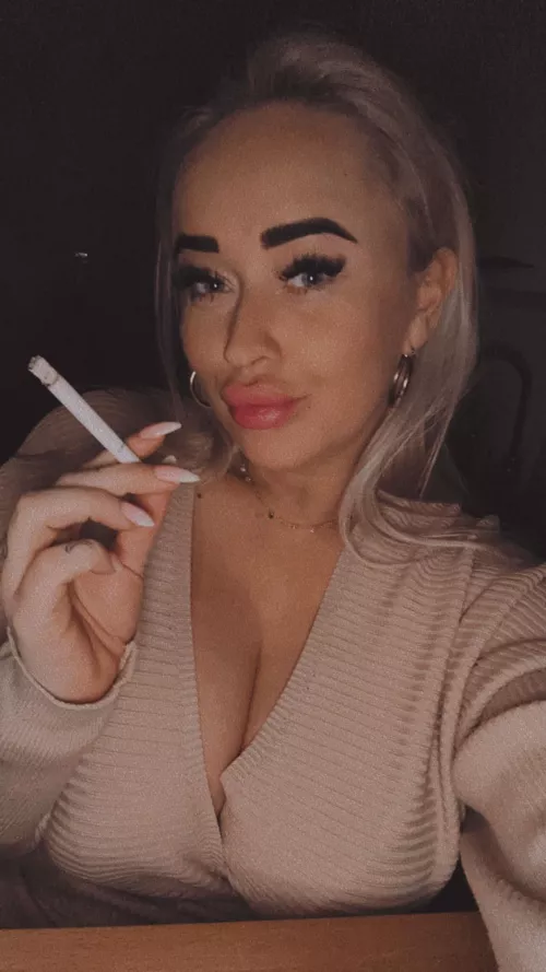 Would you join me? 💛✨