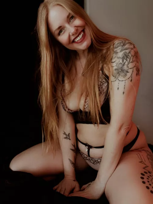 You look like you could use a late night cuddle buddy...