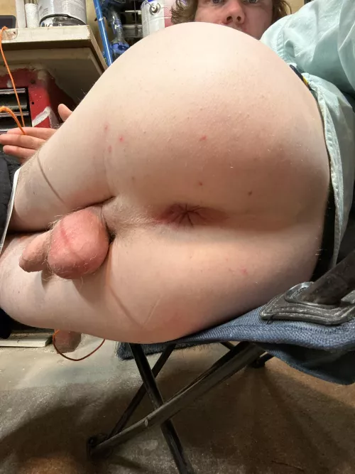 20 bottom m hmu if you want to use me as your dirty little slut