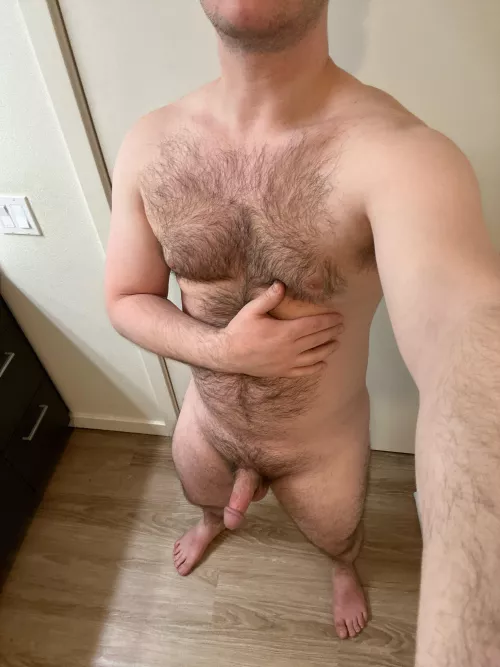 [29] stay naked or work?