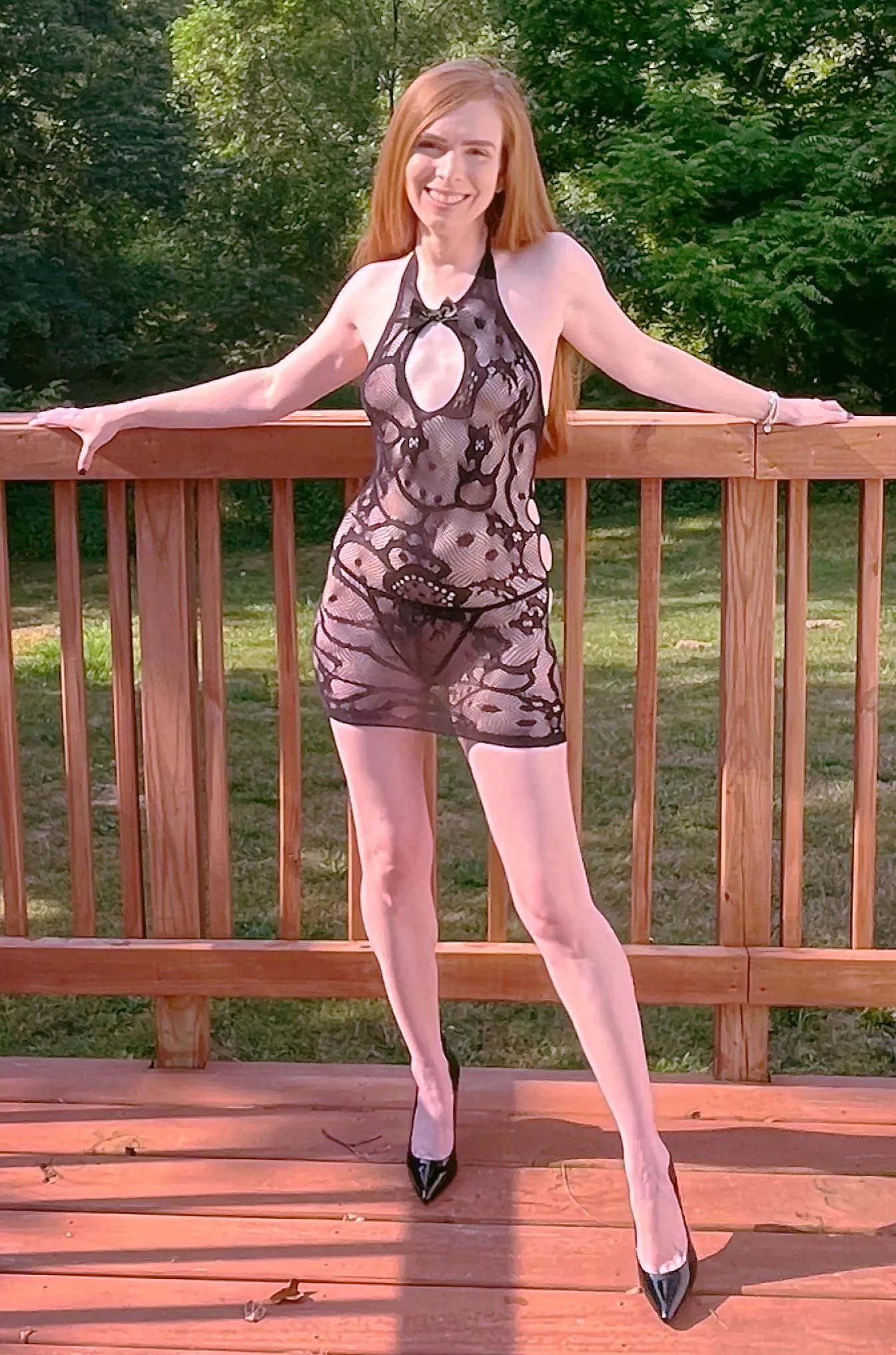 38 yo redhead milf next door… 