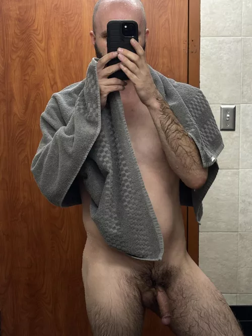 (40) A little trucker shower time. 