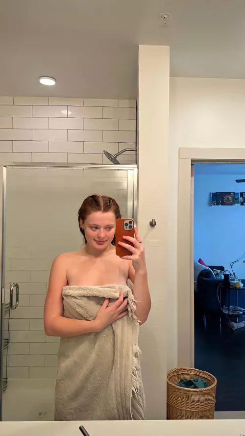 Come on , I need to have fun with some guy here 