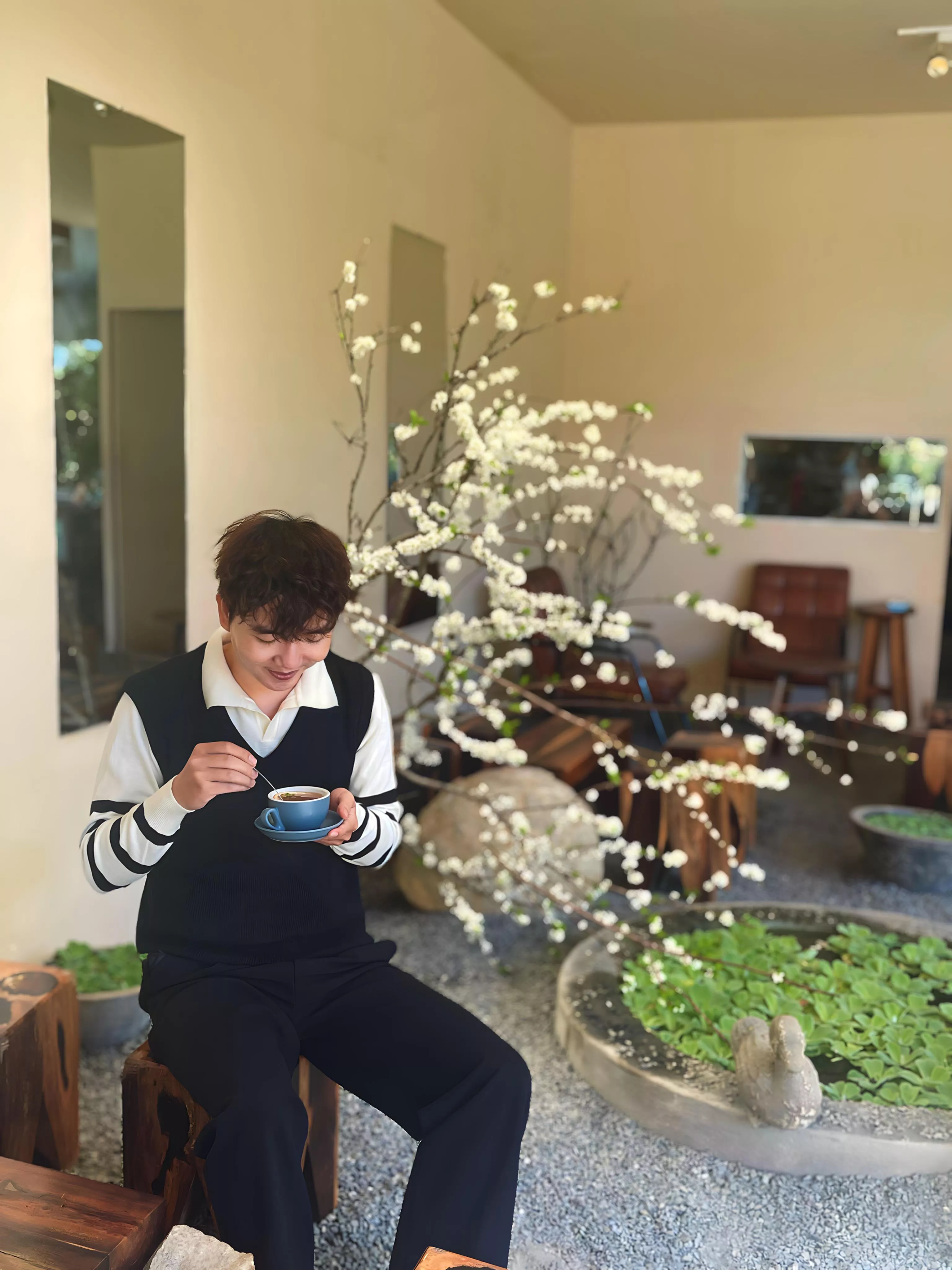 Could we go on a coffee date? 