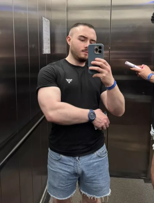 Daily forearm pump done 💪