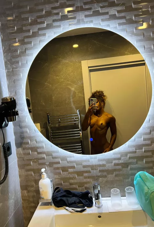 Did you ever see titties this nice?