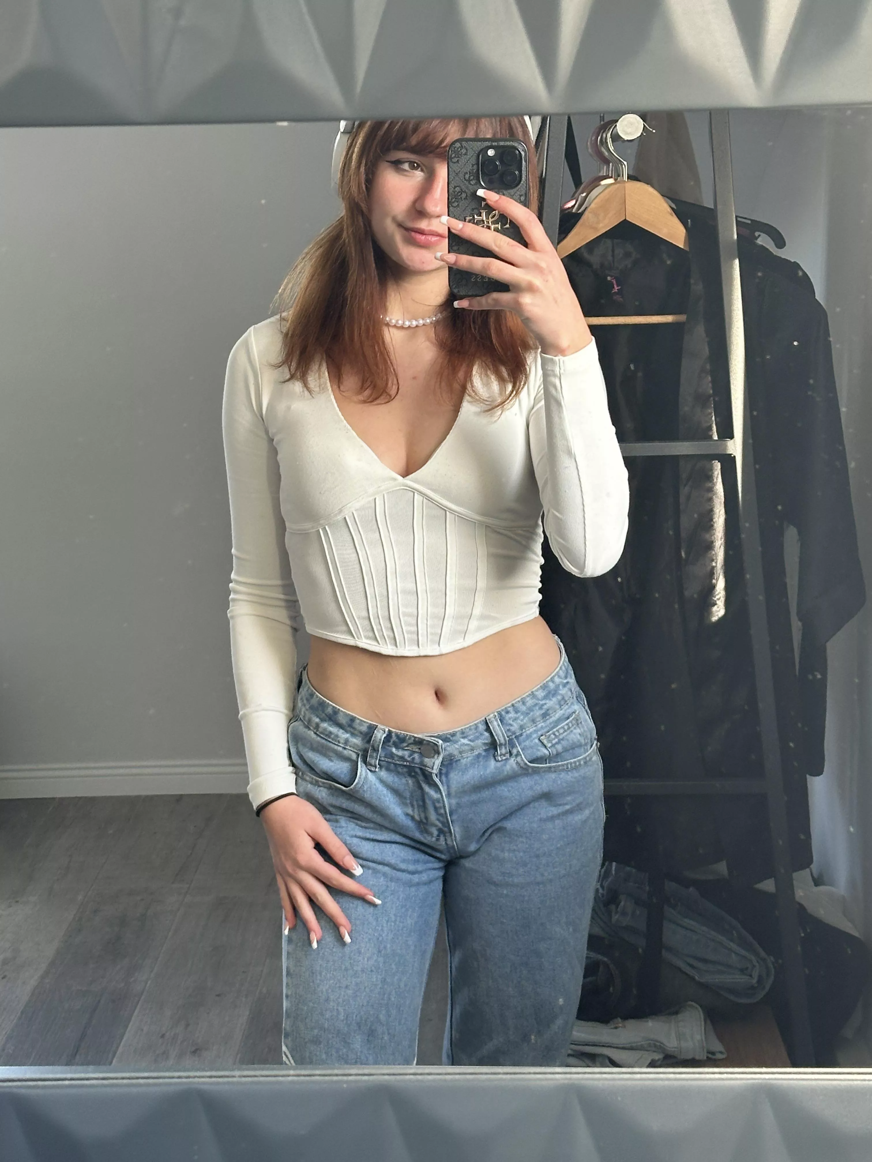 Does white suit me good?