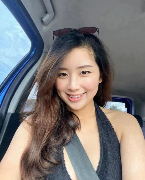 Going to the beach 👙