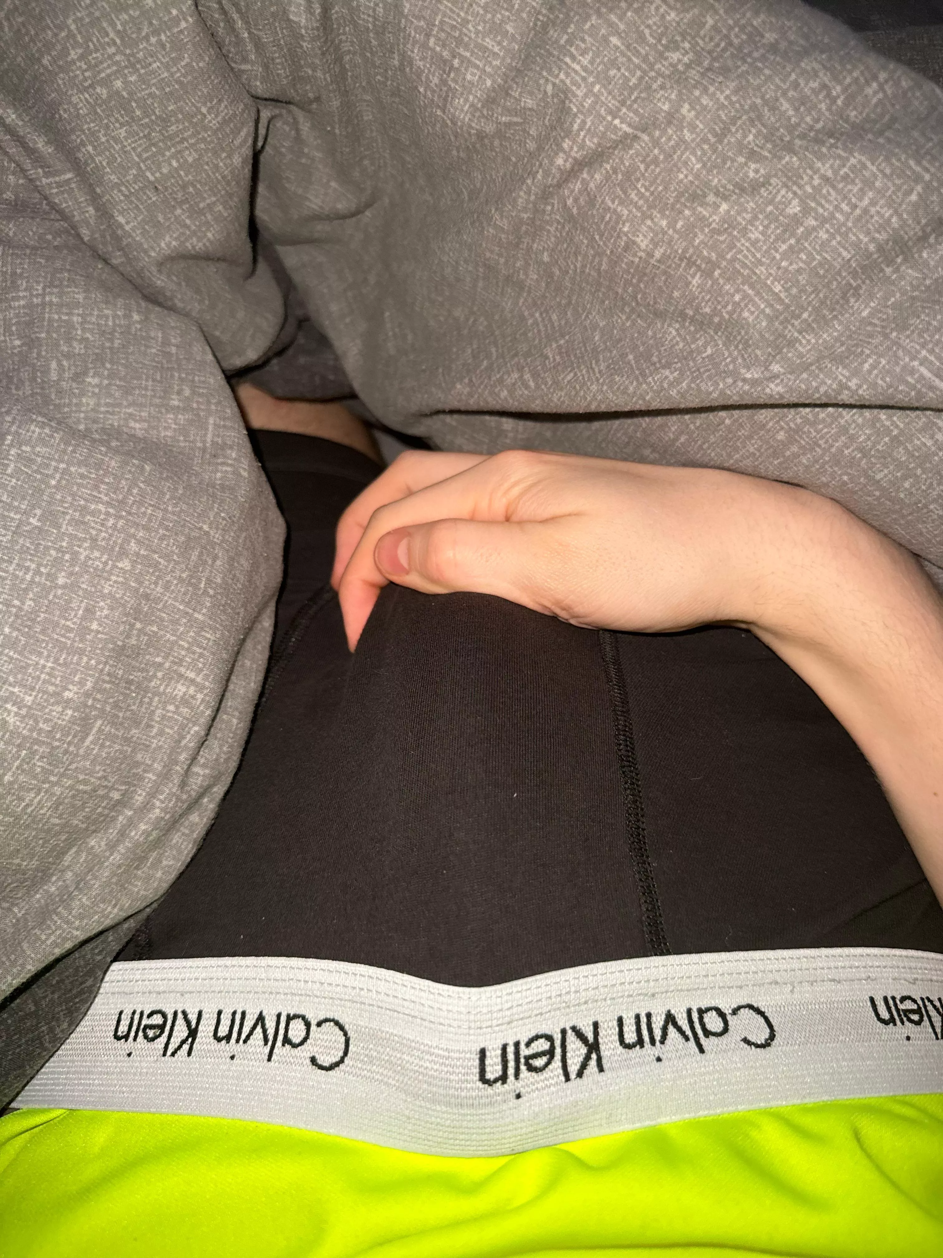 Horny add callum_shell 